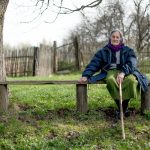 93-летнюю Нину Дроздову — единственную жительницу деревни Мончалово, хотят насильно переселить в Ржев?