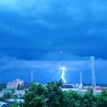 В Удомле свирепствовал ураган. Фото и видео, снятые жителями