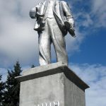 Ржевские чиновники отказывают Ленину в «прописке», тем самым обрекая скульптуру вождя на разрушение?