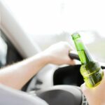 В России собираются проверять водителей на регулярное употребление алкоголя