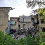 В здании бывшей школы в Твери – очередное обрушение. Фотофакт