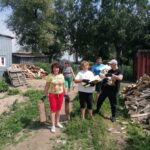 Активисты КПРФ оказали помощь приюту для бездомных животных в Бежецком районе