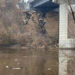 В Ржеве осыпалась насыпь под недавно отремонтированный мостом через Волгу