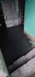 Вышний Волочек подвал затопило канализацией
