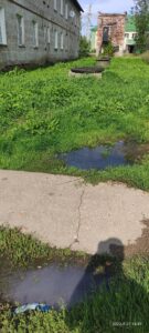 разлив канализации в Западной Двине