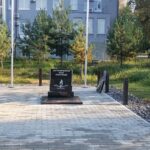 В городе Бологое неизвестные вандалы разрушили памятник Пограничникам всех поколений