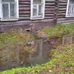 Потоп напротив администрации Вышневолоцкого городского округа