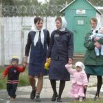В Госдуме предложили освобождать заключенных женщин в случае рождения ребёнка