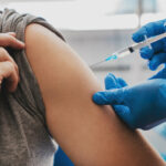 Жителей Тверской области призывают вакцинироваться, чтобы не заболеть