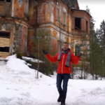 Журналисты телеканала «Культура» искали призраков в старинных усадьбах Бологовского района