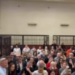 В Тверской области перед судом одновременно предстали 36 членов ОПГ, грабившей товарные поезда В Тверской области перед судом одновременно предстали 36 членов ОПГ, грабившей товарные поезда