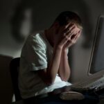 Работу искал – деньги потерял: тверской студент и его подруга стали жертвами мошенников, желая заработать в интернете Работу искал – деньги потерял: тверской студент и его подруга стали жертвами мошенников, желая заработать в интернете