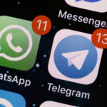 Роскомнадзор ограничил звонки в Telegram и WhatsApp* для борьбы с преступниками Роскомнадзор ограничил звонки в Telegram и WhatsApp* для борьбы с преступниками