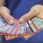 18-летняя тверичанка украла полторы тысячи лотерейных билетов, мечтая разбогатеть 18-летняя тверичанка украла полторы тысячи лотерейных билетов, мечтая разбогатеть