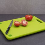 Назван самый опасный предмет на кухне и это не нож Назван самый опасный предмет на кухне и это не нож