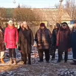 Жители замерзающего дома в Бологое просят Президента ускорить установку модульной котельной