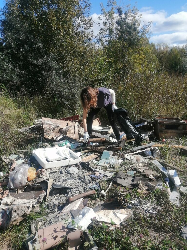 Свалка на берегу Волги