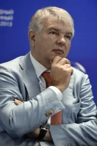 Бывший посол России во Франции Алексей Юрьевич Мешков стал сенатором от Тверской области