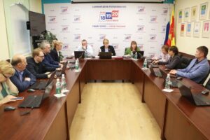 Виталию Королеву вручили удостоверения об избрании Губернатором Тверской области